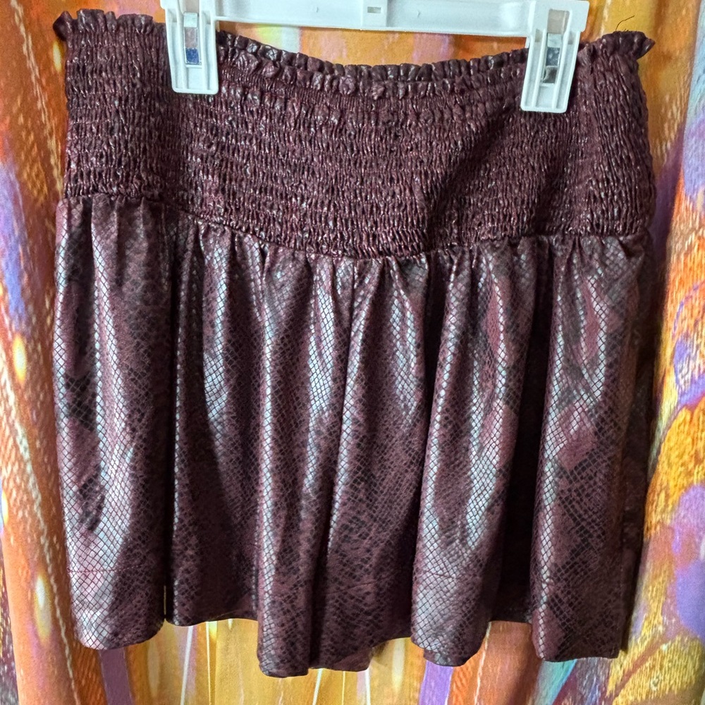Boutique 🤎 Elastic Waist Shorts